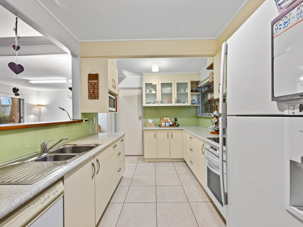 House-Redbank Plains-QLD-R2-3799099