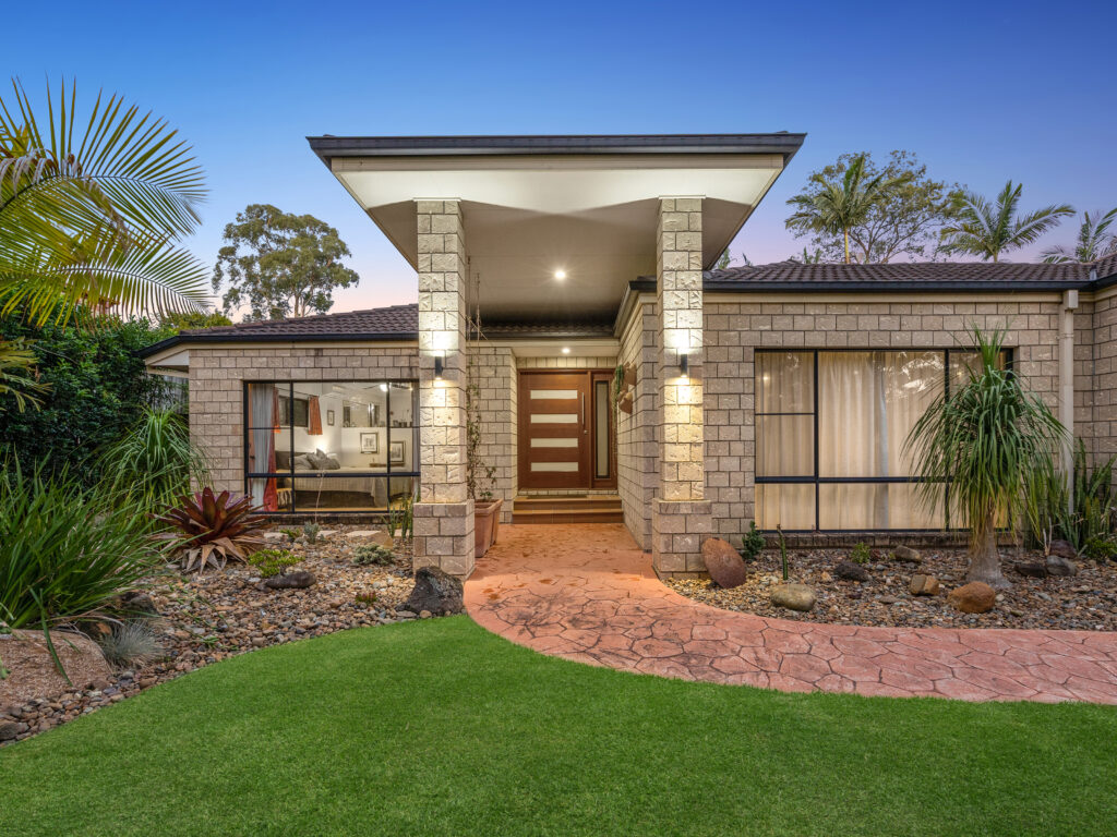 13 Mawson Place, Forest Lake, QLD 4078