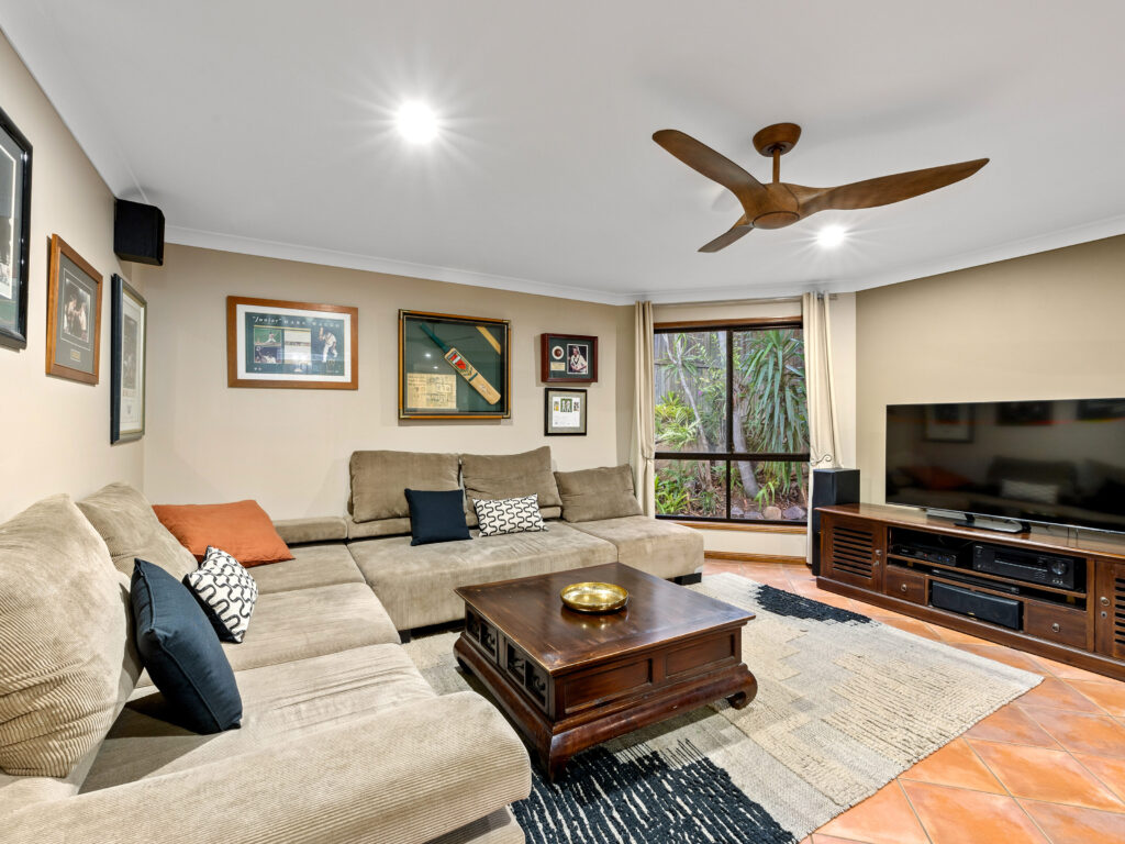 13 Mawson Place, Forest Lake, QLD 4078