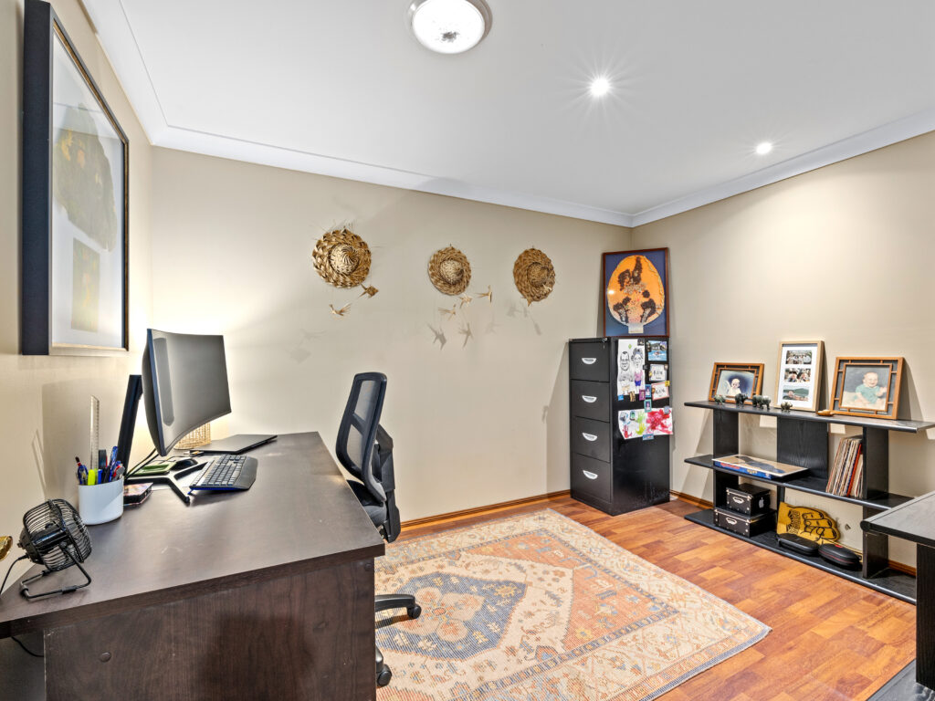 13 Mawson Place, Forest Lake, QLD 4078