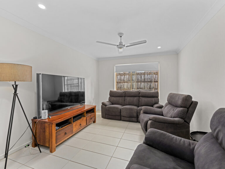 House-Augustine Heights-QLD-R2-3807434