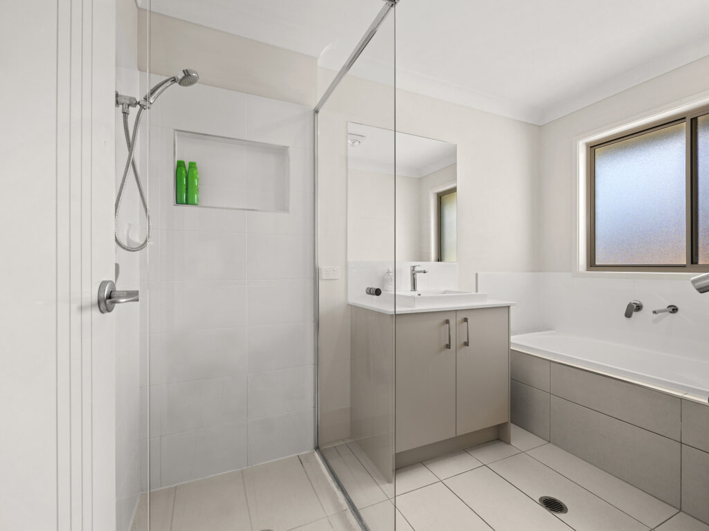House-Augustine Heights-QLD-R2-3807434