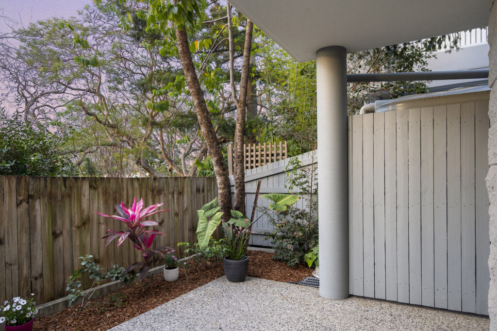 Townhouse-Mount Gravatt East-QLD-R2-3808072