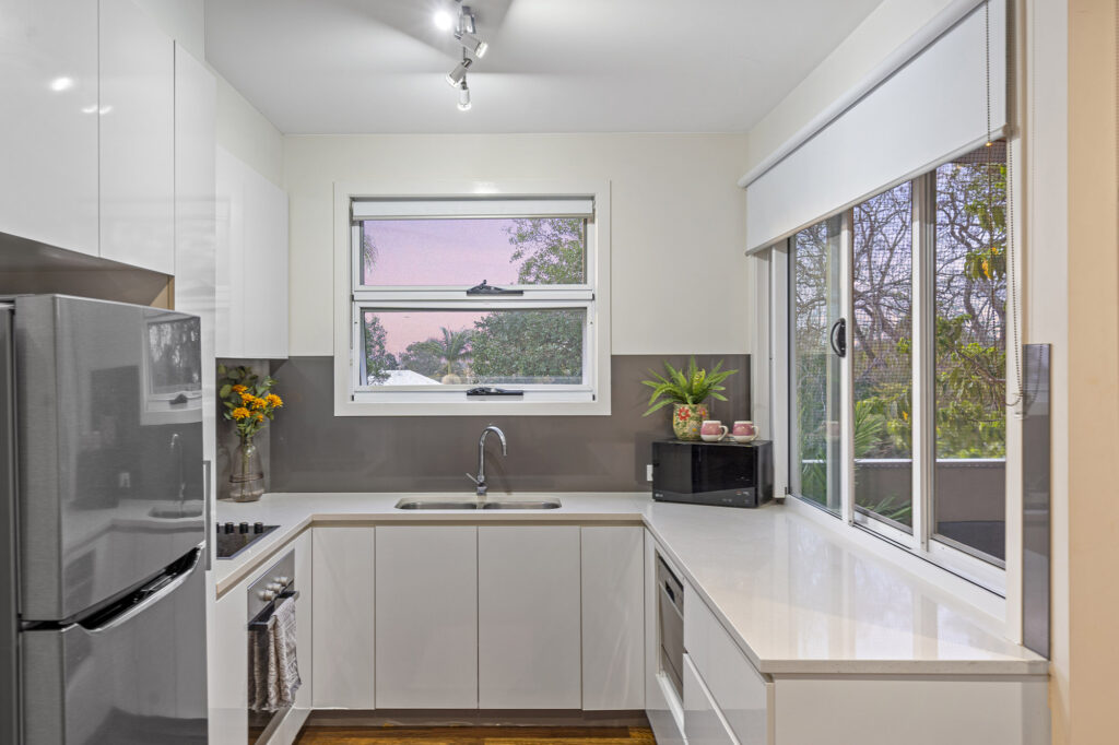 Townhouse-Mount Gravatt East-QLD-R2-3808072