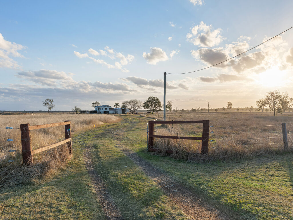 939 Clarendon Road, Clarendon, QLD 4311