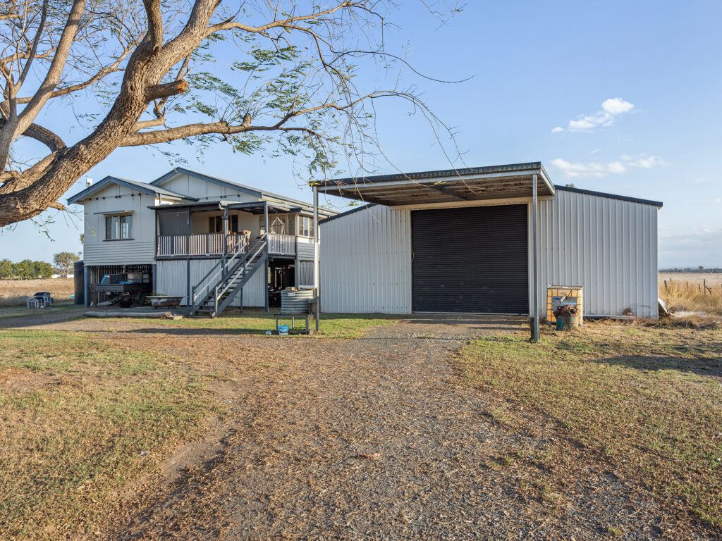 939 Clarendon Road, Clarendon, QLD 4311