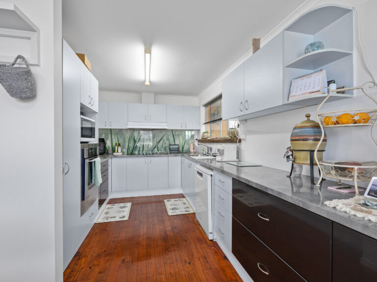House-Redbank Plains-QLD-R2-3809418
