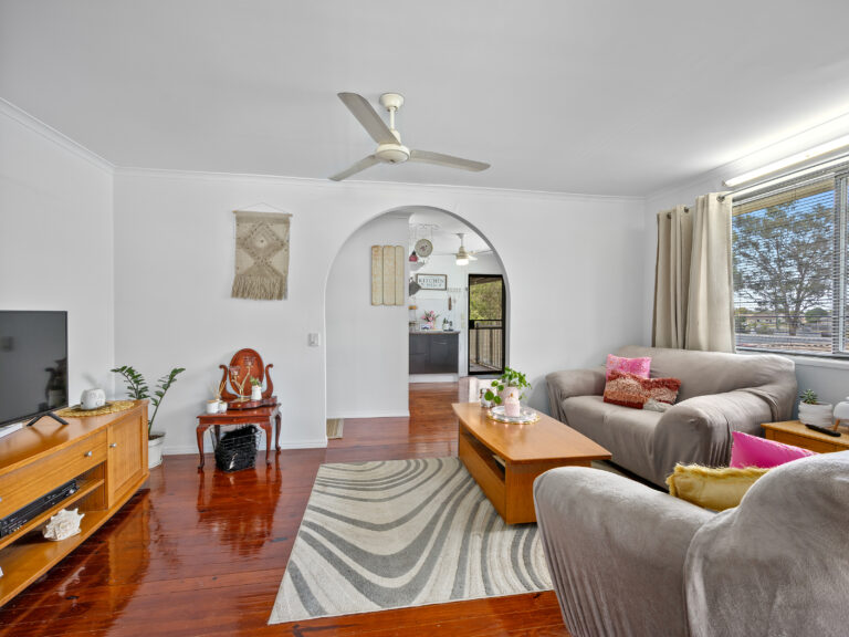 House-Redbank Plains-QLD-R2-3809418