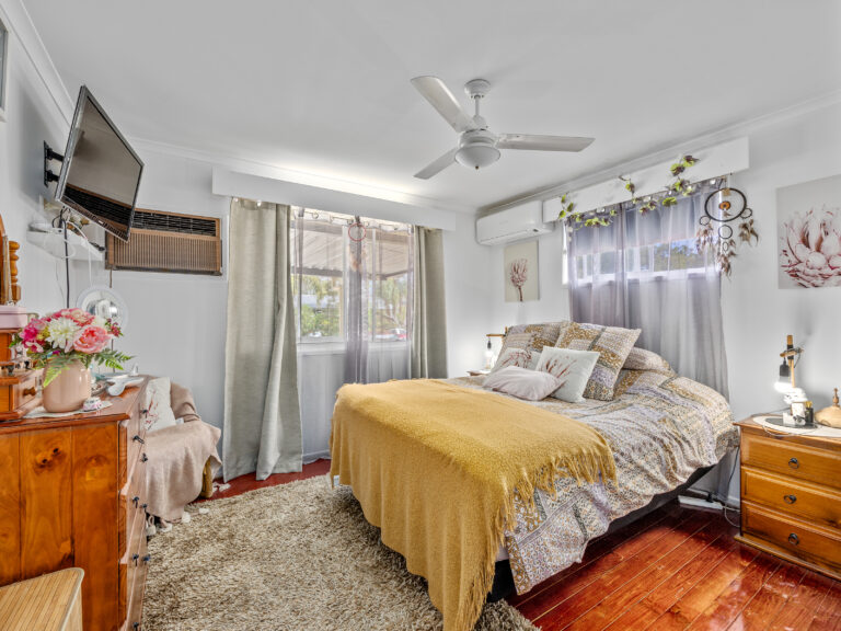 House-Redbank Plains-QLD-R2-3809418