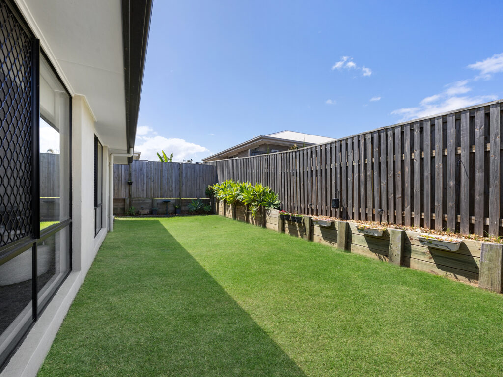 House-Deebing Heights-QLD-R2-3812784