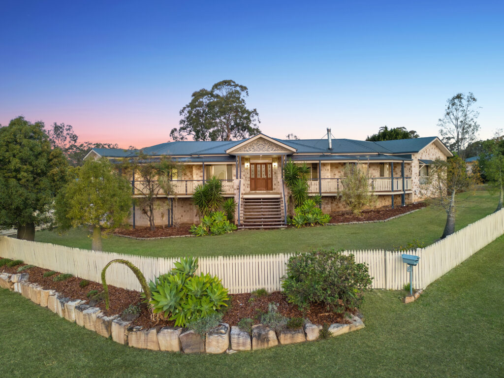 11-17 Eastfield Court, Deebing Heights, QLD 4306