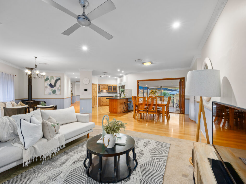 11-17 Eastfield Court, Deebing Heights, QLD 4306