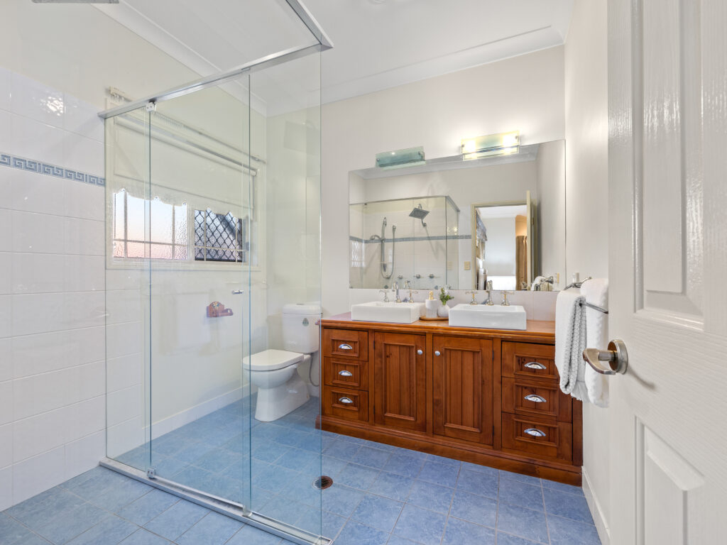 11-17 Eastfield Court, Deebing Heights, QLD 4306