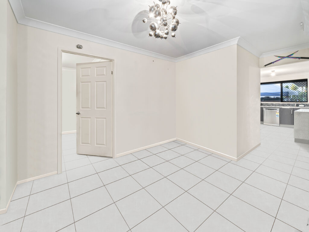House-Redbank Plains-QLD-R2-3824082