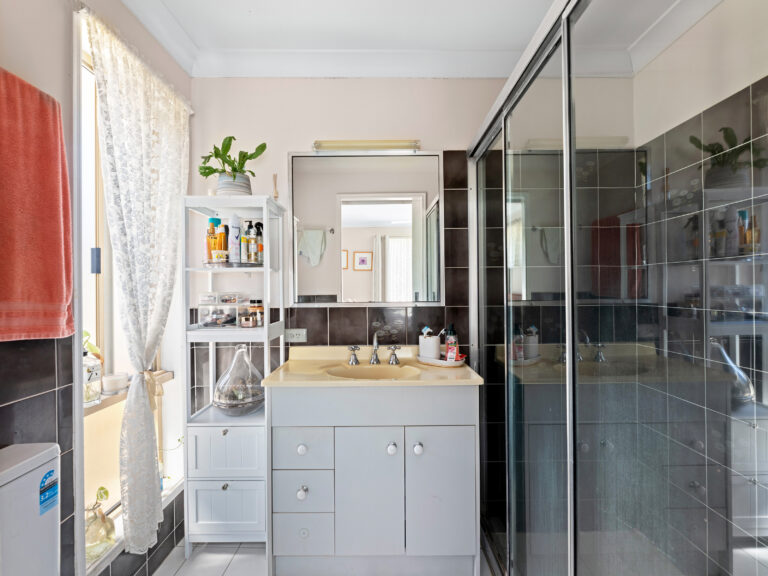 House-Karana Downs-QLD-R2-3828200
