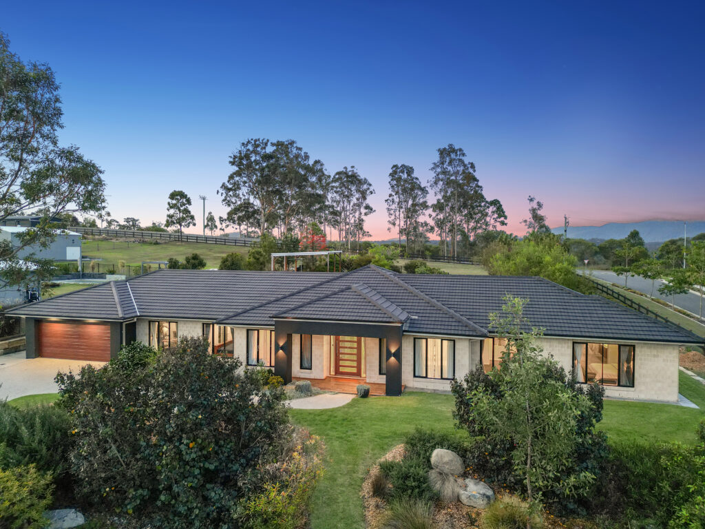 114 Aspect Way, Karalee, QLD 4306