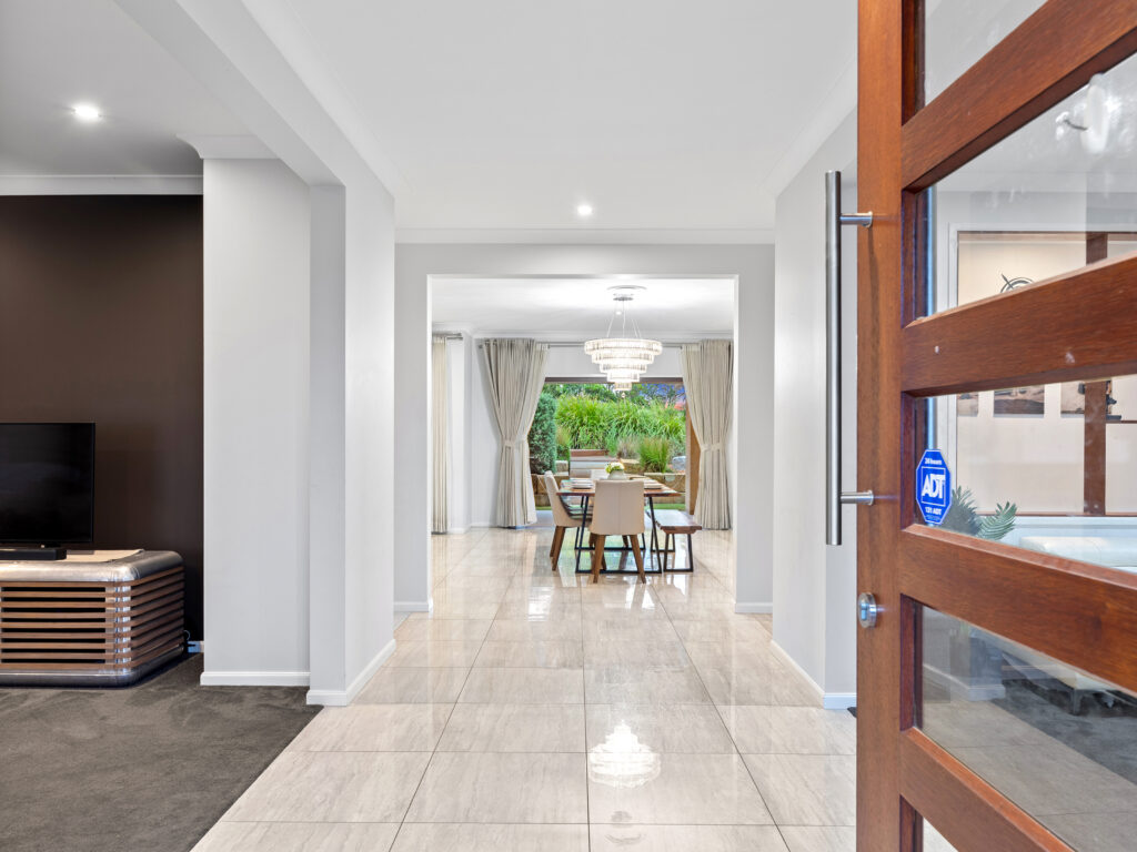 114 Aspect Way, Karalee, QLD 4306