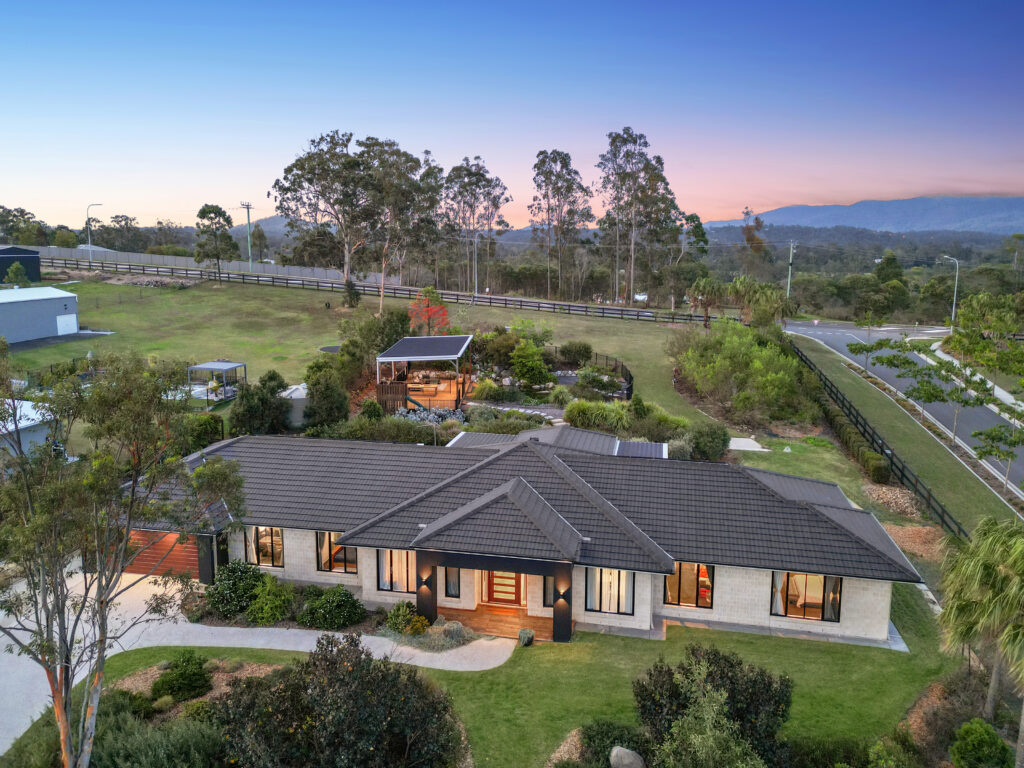 114 Aspect Way, Karalee, QLD 4306