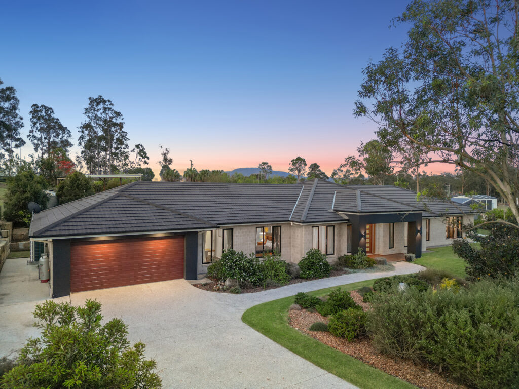 114 Aspect Way, Karalee, QLD 4306