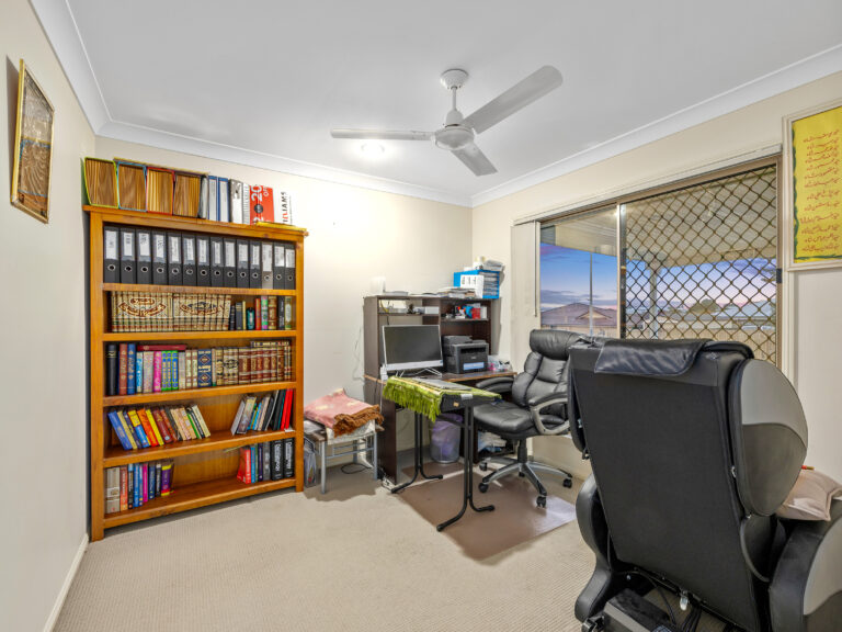 House-Raceview-QLD-R2-3837069