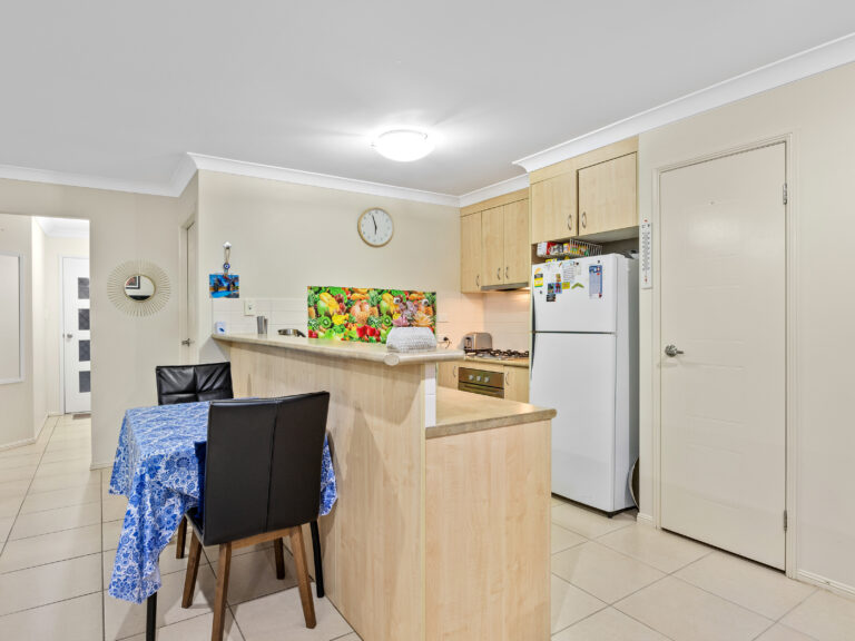 House-Raceview-QLD-R2-3837069