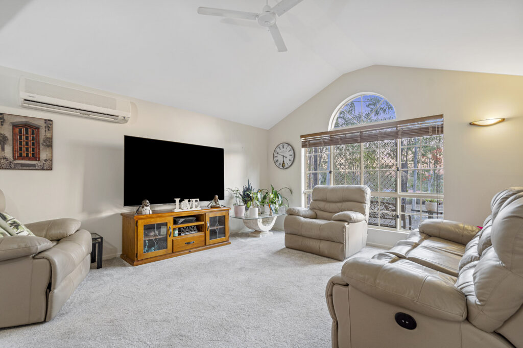 House-Greenbank-QLD-R2-3843971