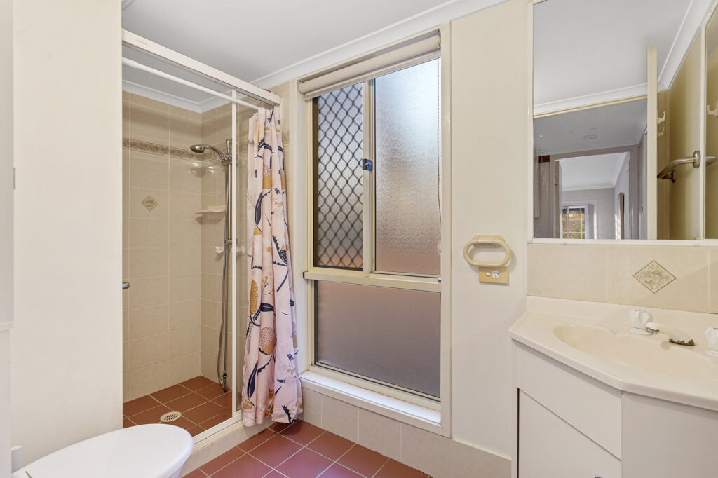 House-Greenbank-QLD-R2-3843971