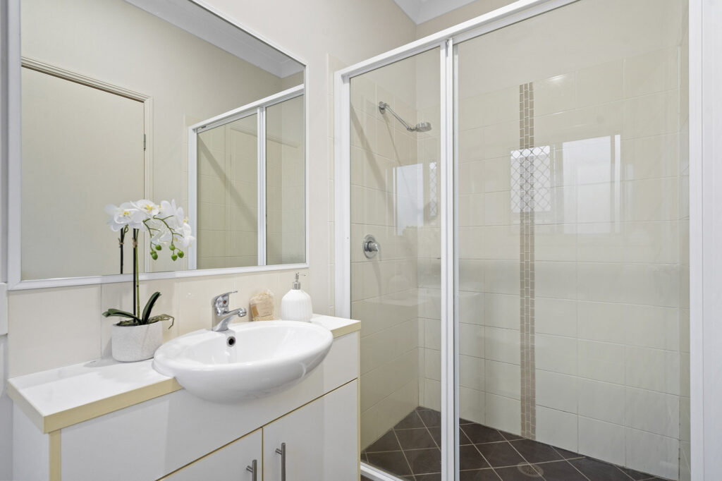 9 Shearwater Terrace, Springfield Lakes, QLD 4300