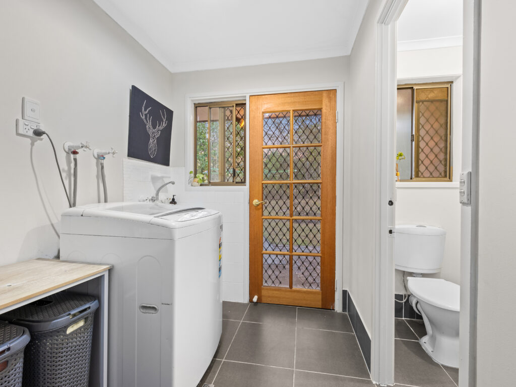 House-Barellan Point-QLD-R2-3845020