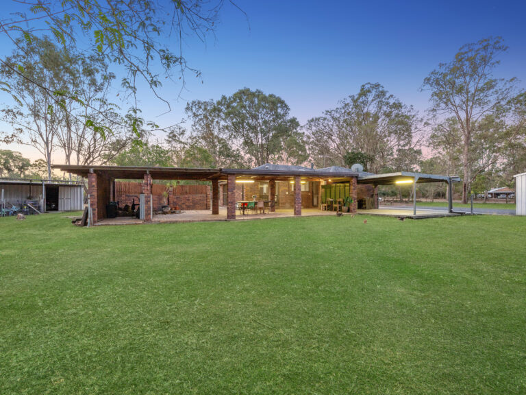 House-Barellan Point-QLD-R2-3845020