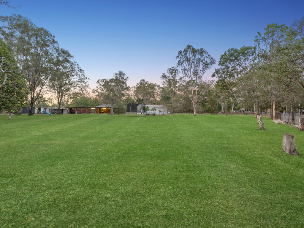 House-Barellan Point-QLD-R2-3845020