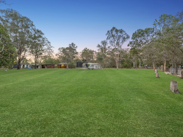 House-Barellan Point-QLD-R2-3845020