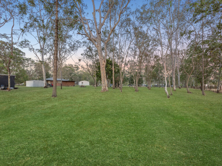 House-Barellan Point-QLD-R2-3845020