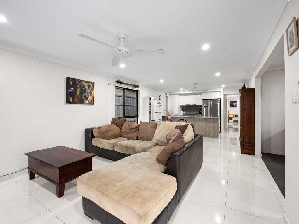 House-Redbank Plains-QLD-R2-3846892