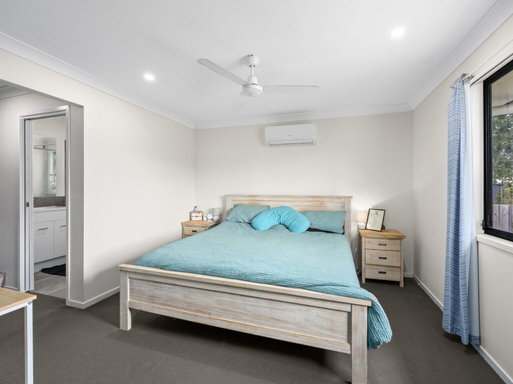 House-Redbank Plains-QLD-R2-3852474