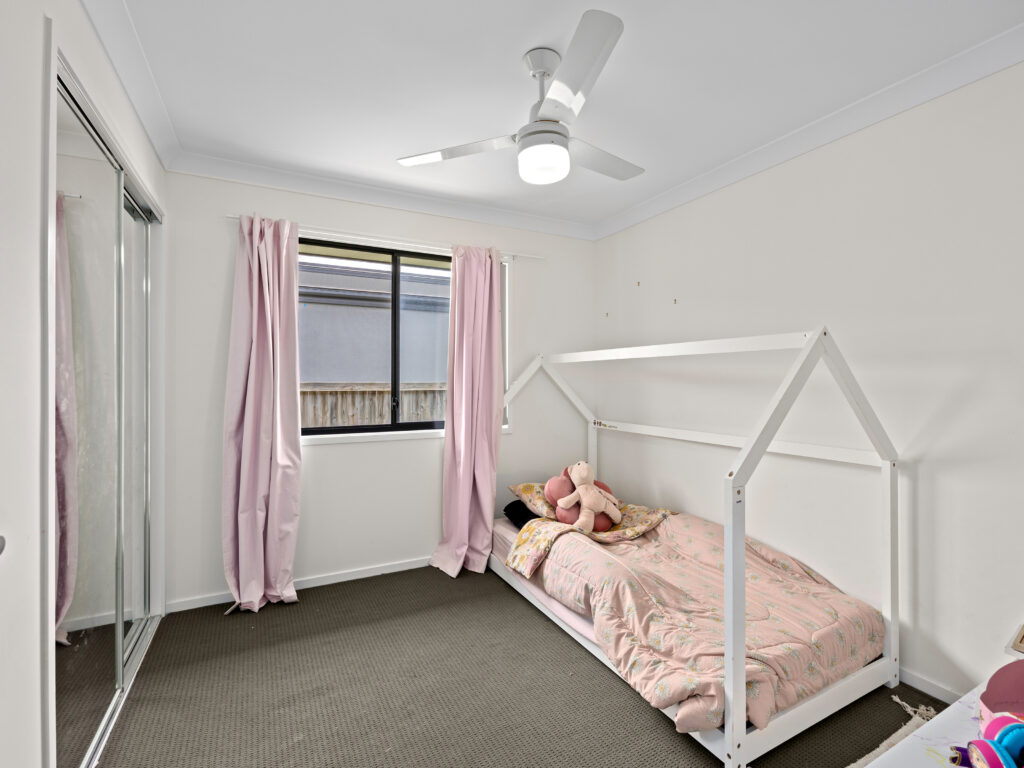 House-Redbank Plains-QLD-R2-3852474