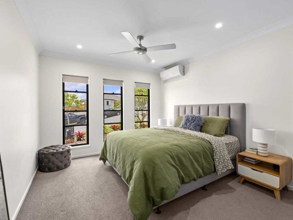 House-Deebing Heights-QLD-R2-3853228