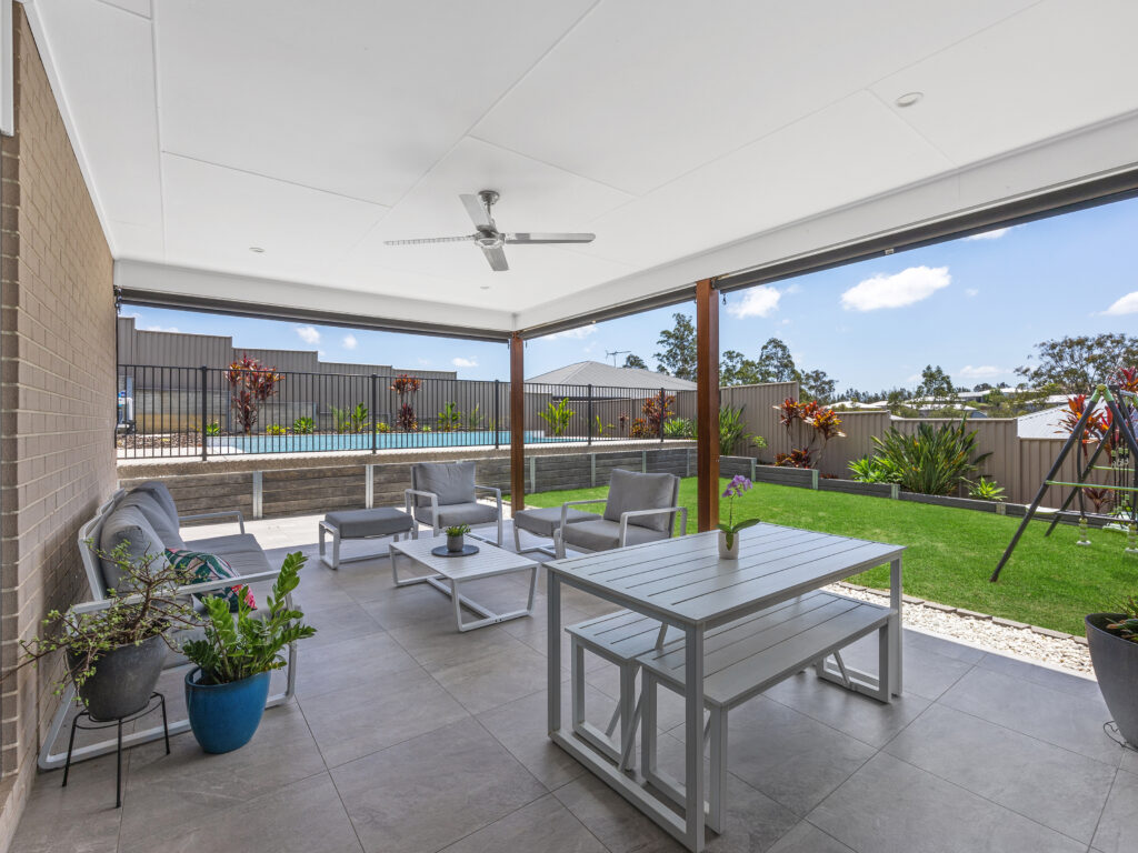 House-Deebing Heights-QLD-R2-3853228
