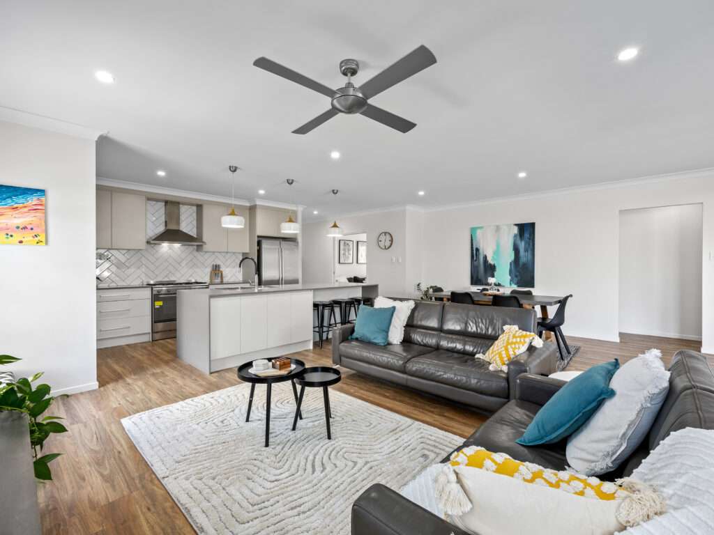 House-Deebing Heights-QLD-R2-3853228