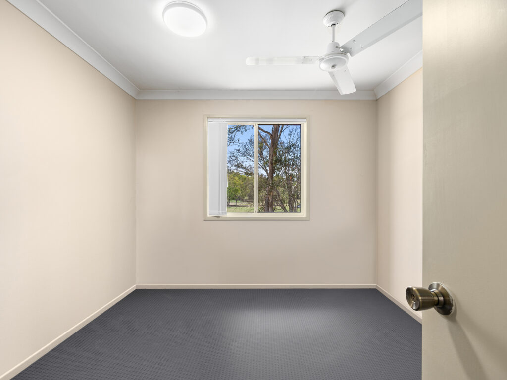 2/191 Warwick Road, Churchill, QLD 4305