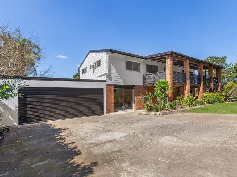 House-Redbank Plains-QLD-R2-3860928