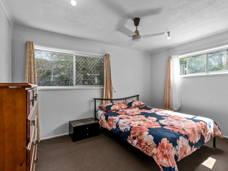 House-Redbank Plains-QLD-R2-3860928