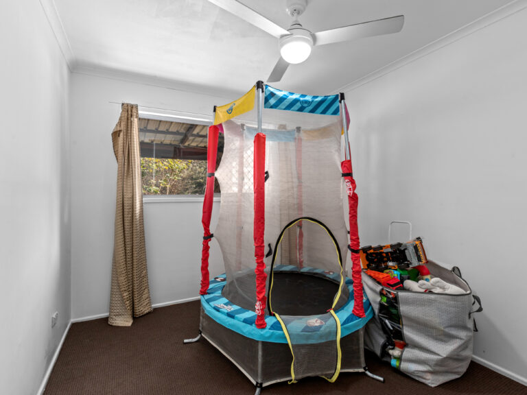 House-Redbank Plains-QLD-R2-3860928