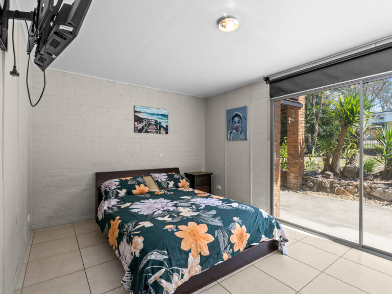 House-Redbank Plains-QLD-R2-3860928