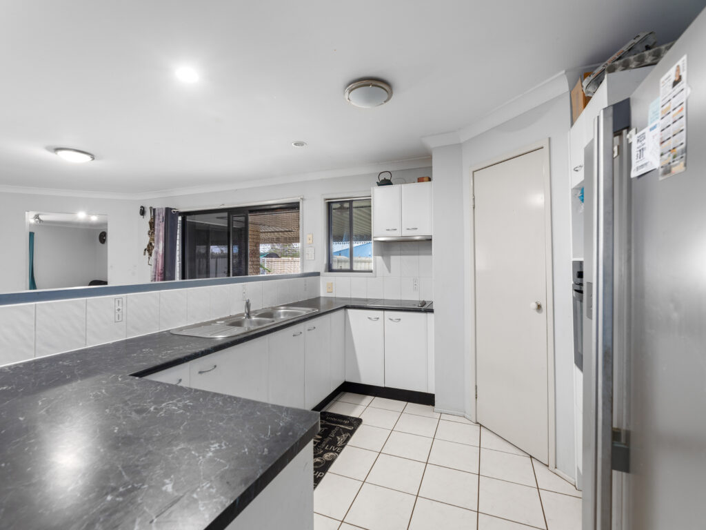 House-Plainland-QLD-R2-3862995