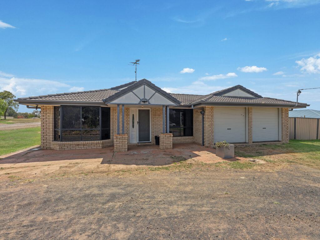 House-Plainland-QLD-R2-3862995