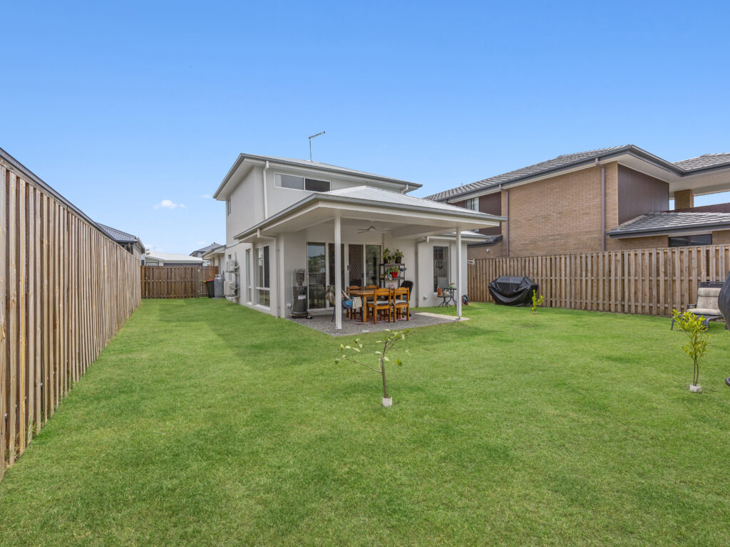 8 Ironwood Street, Redbank Plains, QLD 4301