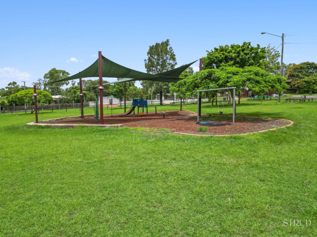 House-Redbank Plains-QLD-R2-3868772