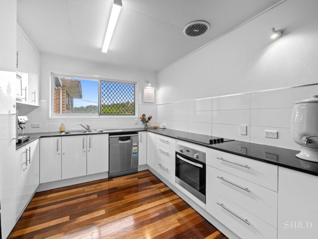 House-Redbank Plains-QLD-R2-3868772