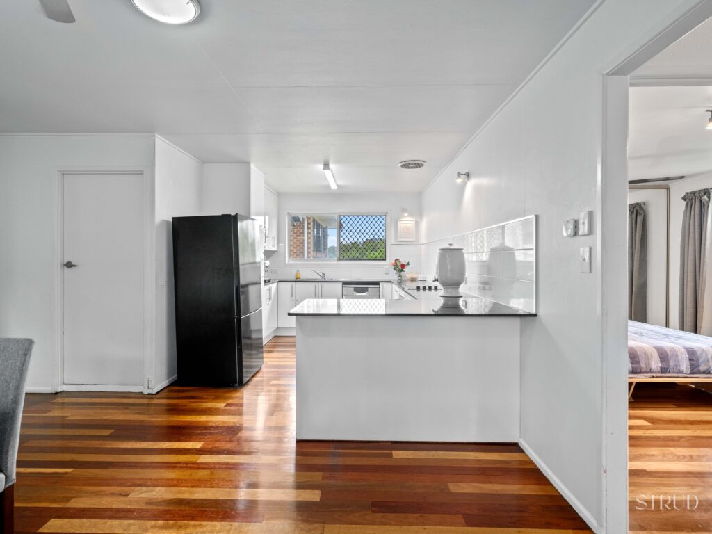 House-Redbank Plains-QLD-R2-3868772
